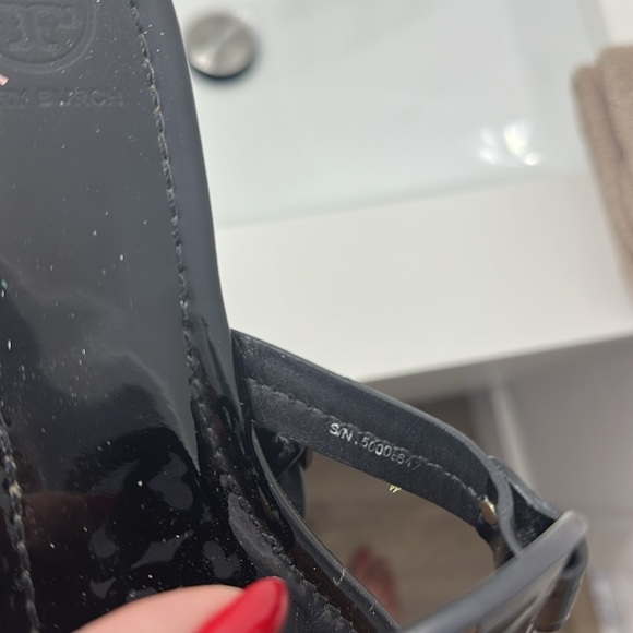 Tory Burch Miller black patent sandals - size 9. No box included. - Picture 3 of 6